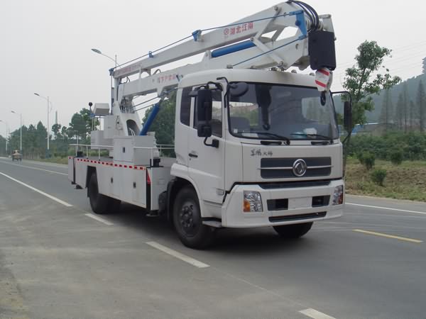 天錦20米高空作業(yè)車(國(guó)四)