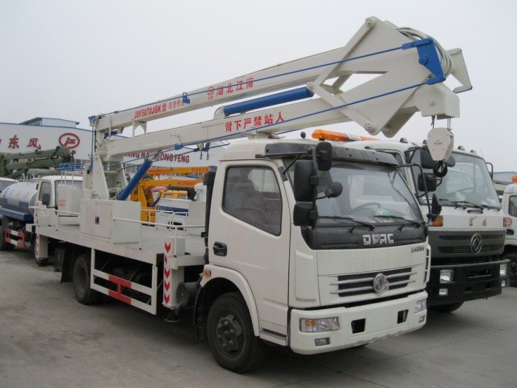 東風(fēng)18米高空作業(yè)車(國(guó)四)