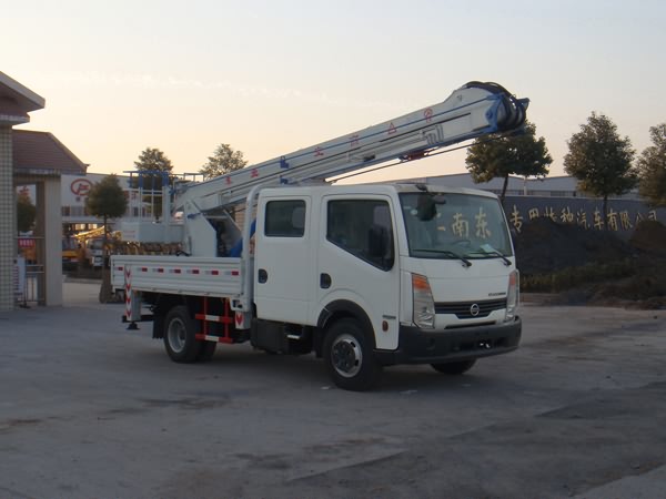 日產12米高空作業車(國四)